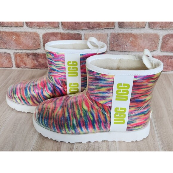 Ugg Rain Boots Women's Size 8 Classic Clear Mini Pixelate Rainbow Zebra Stripes - Picture 3 of 11